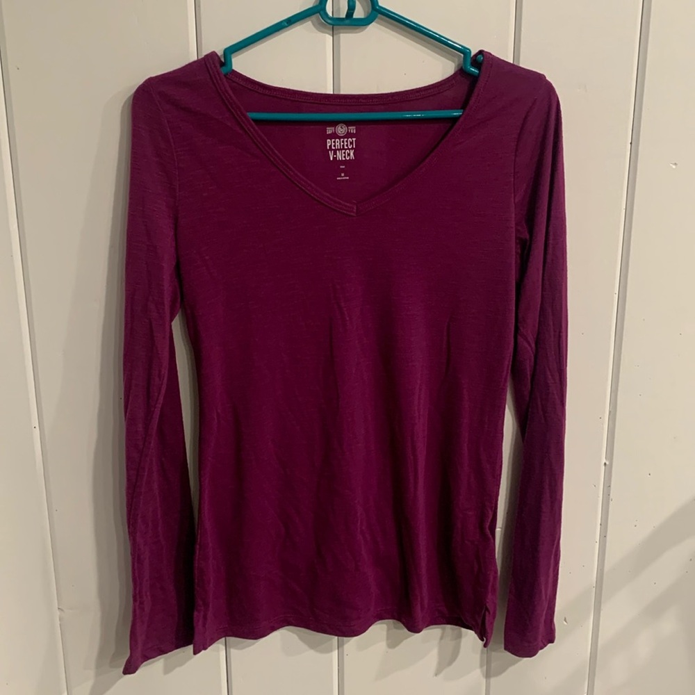 SO Purple Fitted V-Neck Long Sleeve Shirt